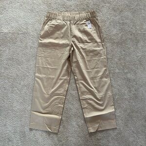 GAP off Duty Khaki pants